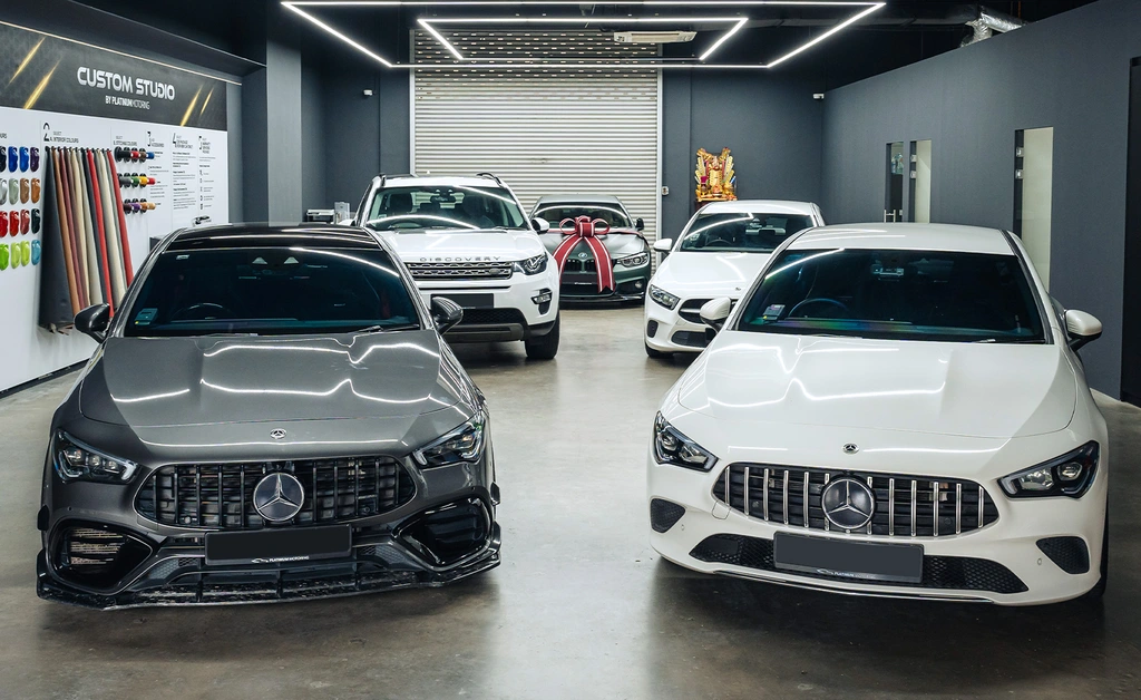 Platinum Motoring showroom floor with Mercedes vehicles